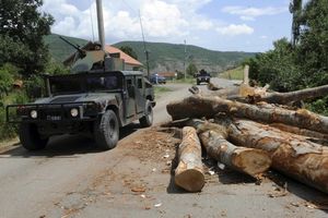 Umalo sukob Srba i Kfora, kamioni se vratili iz Zupča