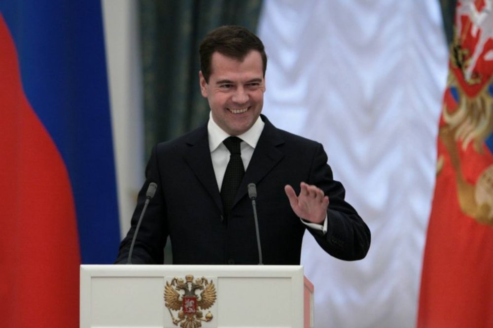 Medvedev čestitao Dačiću Dan državnosti Srbije