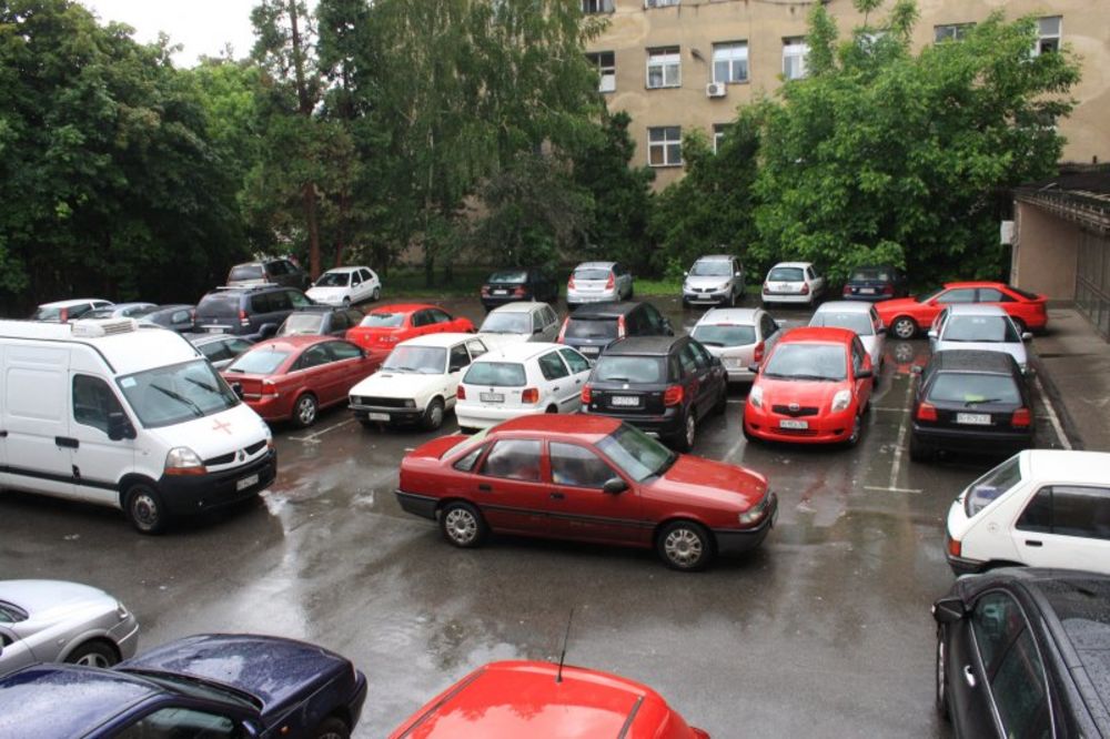U Novom Sadu ukrali 40 automobila