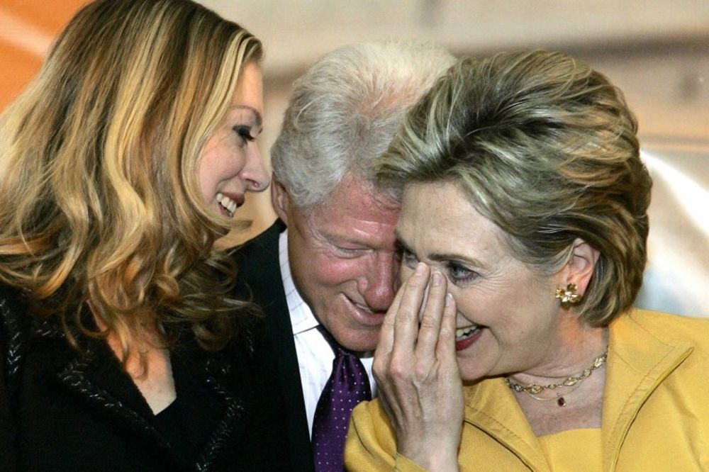 ČELSI TRUDNA: Bil i Hilari Klinton postaju i zvanično deda i baba