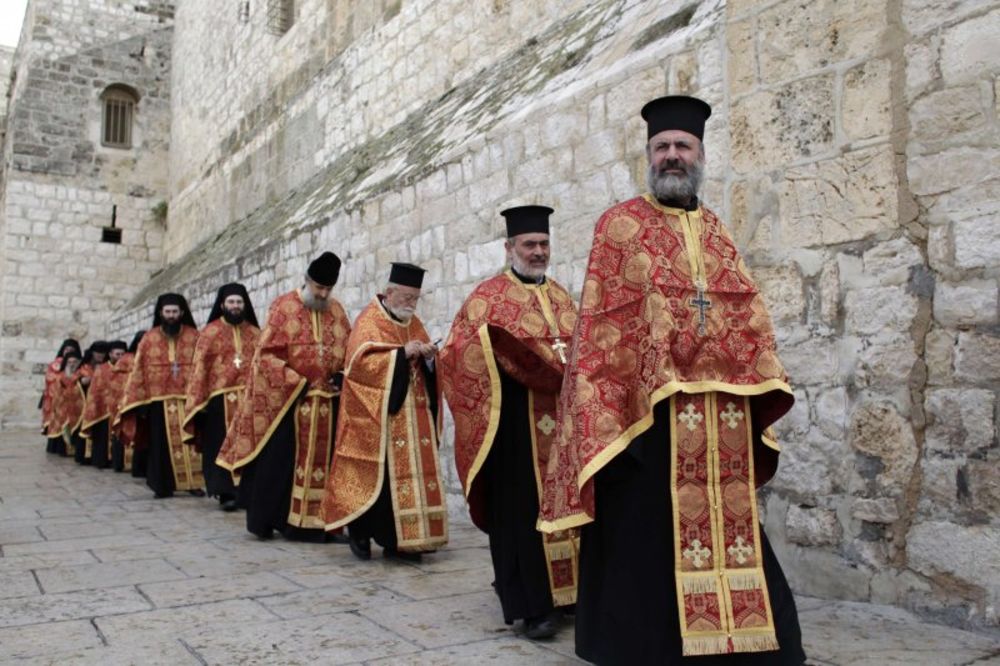 Grčka pravoslavna crkva zabranila opelo za kremirane