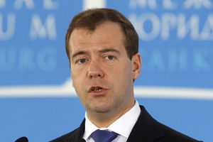 Medvedev ljut: Ruski državni računi blokirani na Kipru