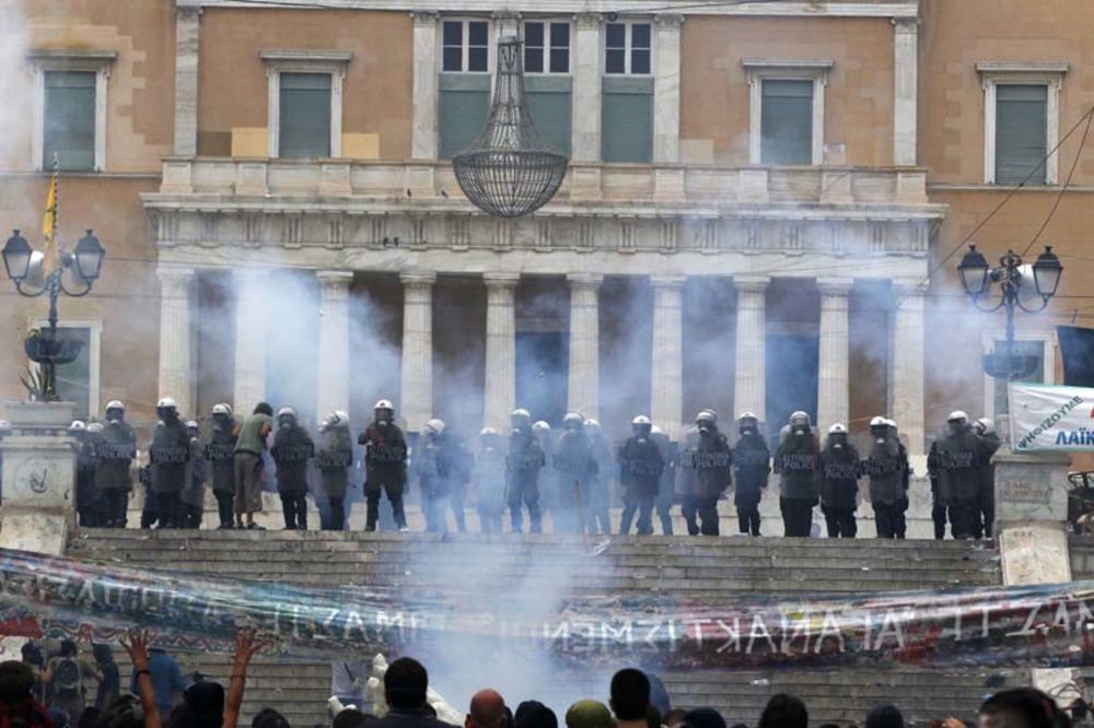 Sukob s policijom: Muslimani protestovali u Atini
