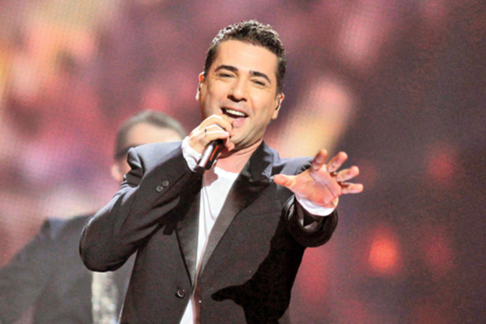Pogledajte, Željko pevao u finalu Evrosonga
