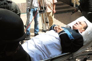 Mubaraka dva puta vraćali iz mrtvih