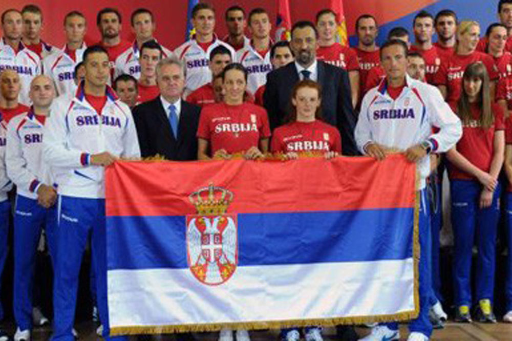 Nikolić poželeo sreću srpskim olimpijcima