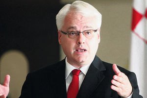 Josipović: Čemu tužbe za genocid, razgovarajmo!