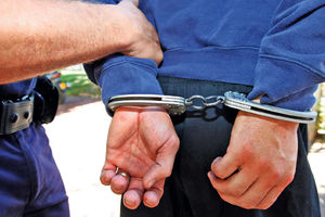 Četvorica policajaca u pritvoru zbog prikrivanja udesa