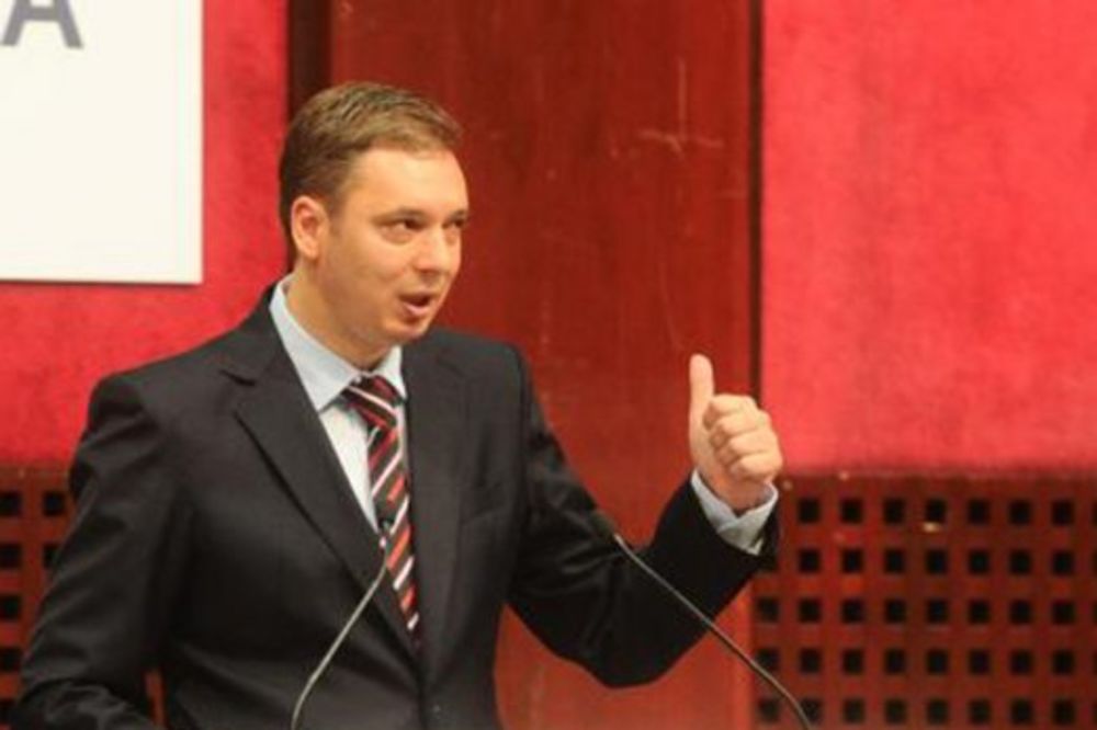 Vučić: Platićemo koliko treba da neko uzme Železaru!