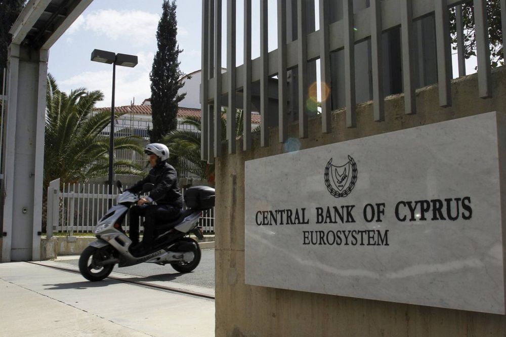 KATANAC: Kiparske banke zatvorene do četvrtka