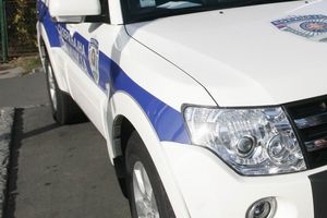 ODUZETE TRI LIMUZINE: Policija otkrila tri automobila sa interpolove poternice