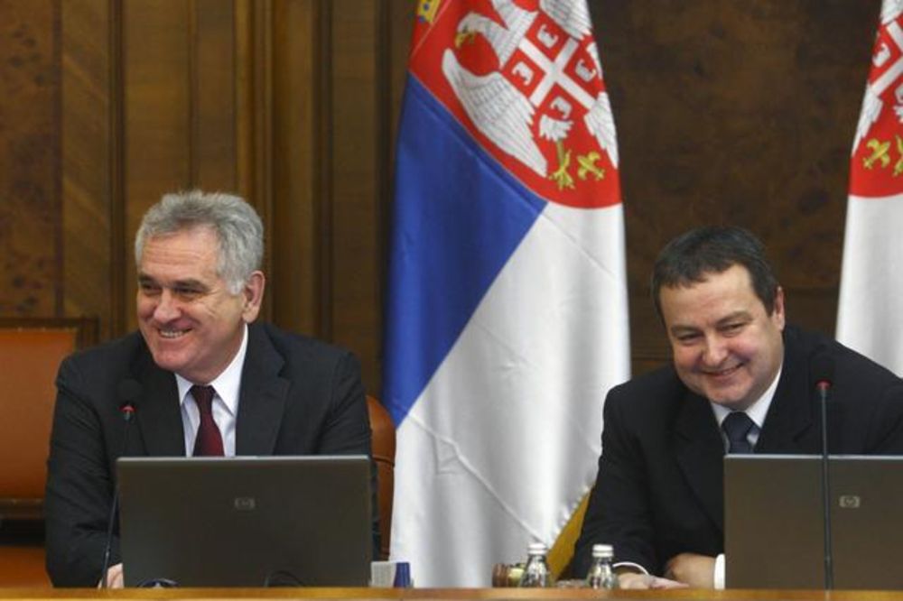 Nikolić: Verujem Dačiću i Vladi Srbije
