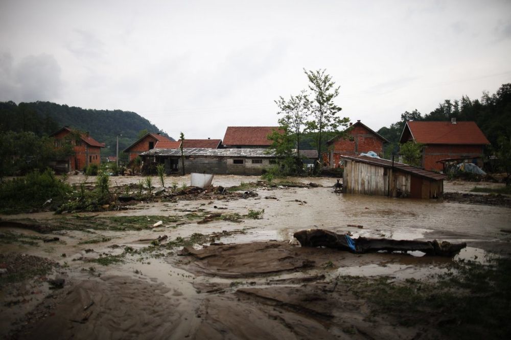 VEČNA BORBA ČOVEKA SA BUJICAMA: 10 najvećih poplava u svetu!