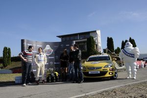 Opel VIP čelandž: Ko je najbrži vozač, u nedelju u podne