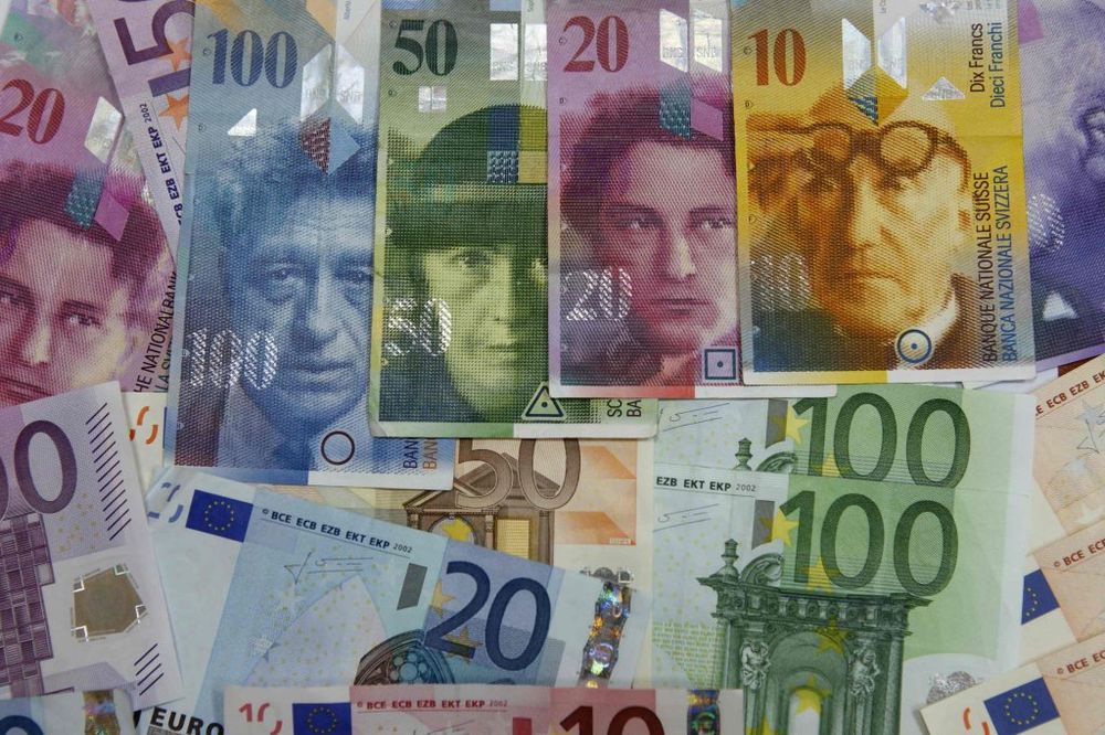Efektiva tužila tri banke zbog stambenih kredita u francima