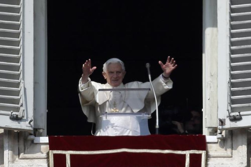 Vernici se okupili da bi dobili papin blagoslov