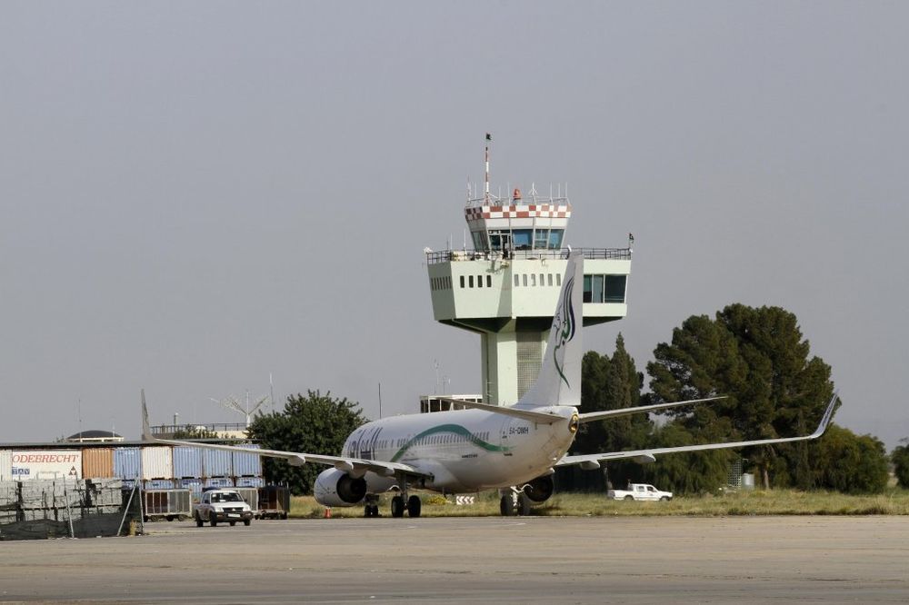 RAT ZA AERODROM TRIPOLI: Poginulo 47 ljudi, oštećen veliki broj aviona