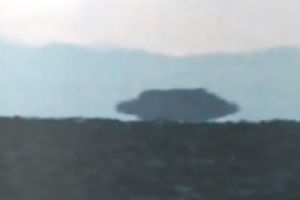 ŠOK U TURSKOJ: Vanzemaljci snimljeni nad jezerom Van