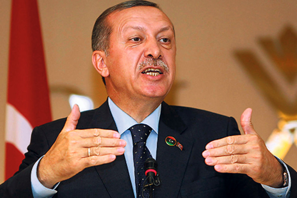REKAO SAM DOSTA: Erdogan oterao demonstrante iz parka Gezi