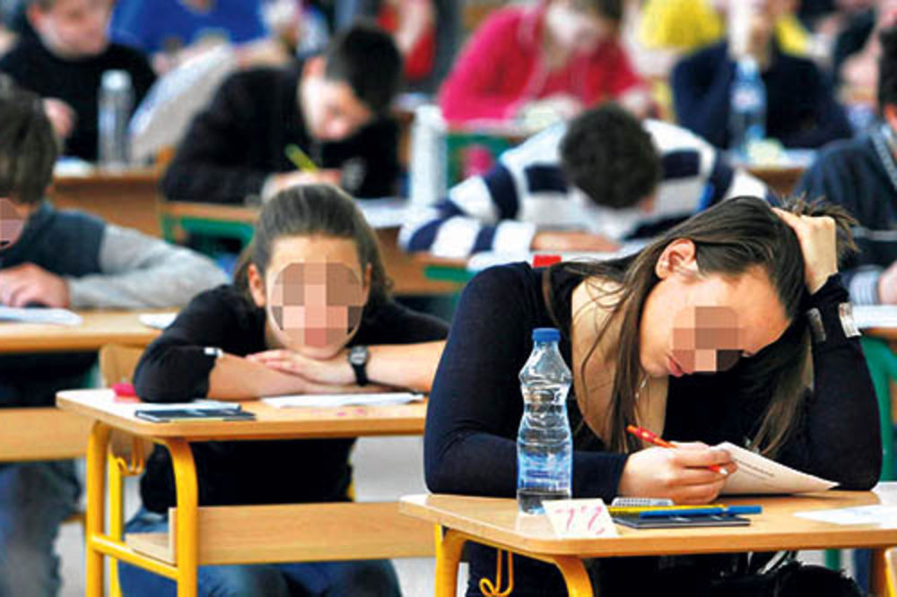 NEZNALICE: Budući nastavnici pali na testu nemačkog!