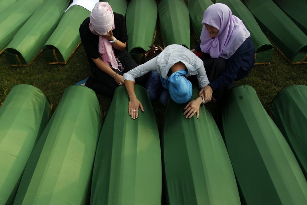 Srebrenica: Sahrana 409 žrtava
