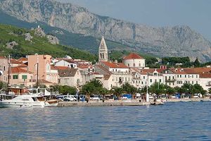 HIT NA FEJSBUKU: Urnebesni fejsbuk status o turistima u Hrvatskoj