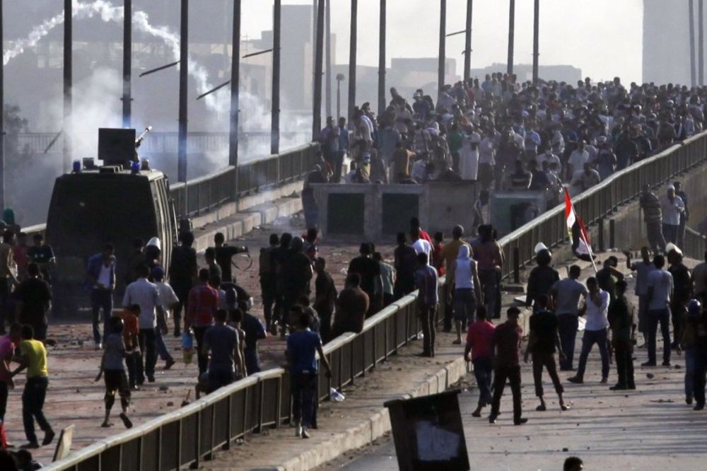 KAIRO GRAD SMRTI: 525 mrtvih i još broje