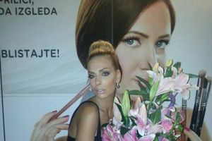 NOVI UDVARAČ: Ava Karabatić dobila cveće od obožavaoca