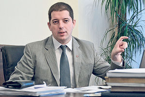 DANAS NASTAVAK DIJALOGA: Marko Đurić predvodi delegaciju u Briselu