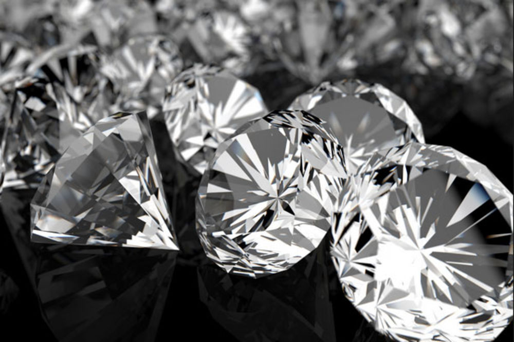 ZAPLENA U RUSIJI: 57.000 dijamanata u kući bivšeg zvaničnika Ministarstva odbrane