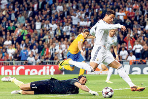 DERBI LIGE ŠAMPIONA: Ronaldo izbacuje Juventus