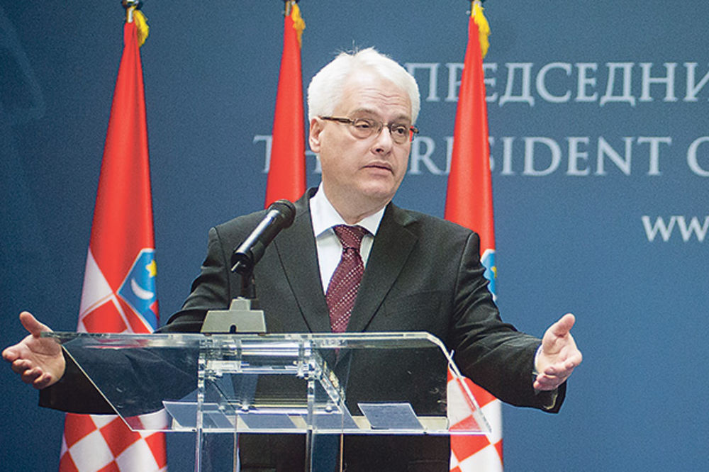 Josipović i Milanović: Glasanje o ćirilici neće proći