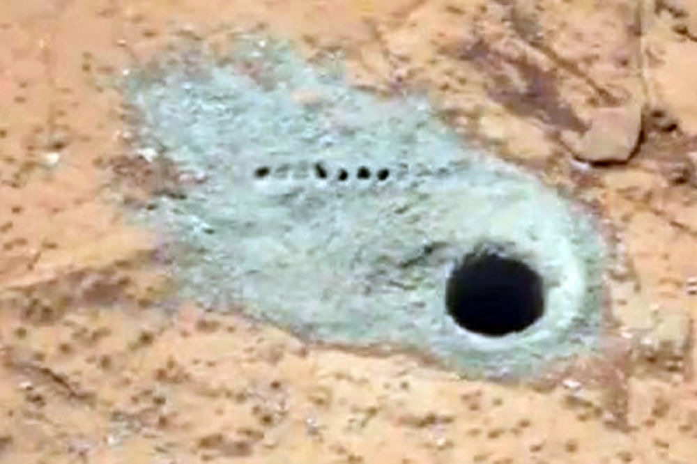 VIDEO: Kjuriositi pronašao dokaze o postojanju života na Marsu?!