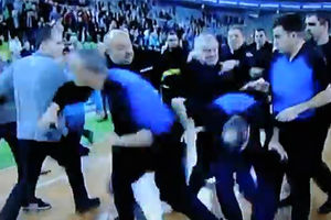 KAD PRORADI ROKERSKA KRV: Legendi jugoslovenske muzike zabranjen ulaz na utakmice Evrolige jer je nokautirao sudiju! VIDEO