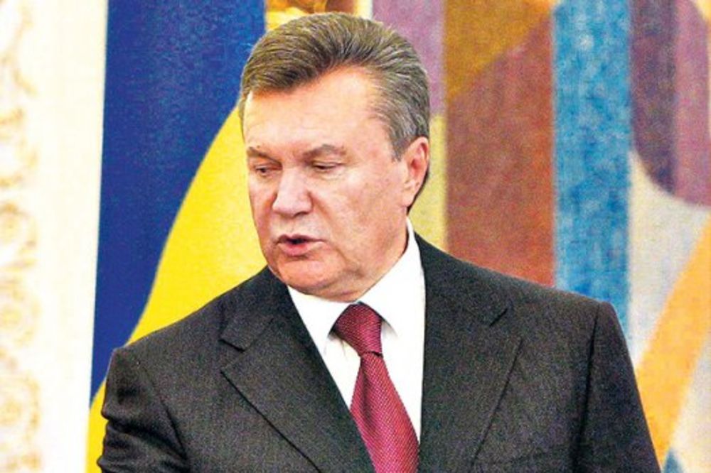 PREŽIVEO: Janukovič se sutra obraća narodu!