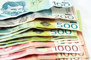 UHAPŠENA DVA POLICAJCA U BEOGRADU: Omogućili puštanje u promet falsifikovanih novčanica i prikrivali dokaze