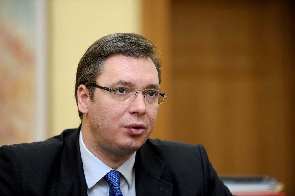 Vučić: U Vladi najviše 17 ministara, ulaze SVM i Dačić!