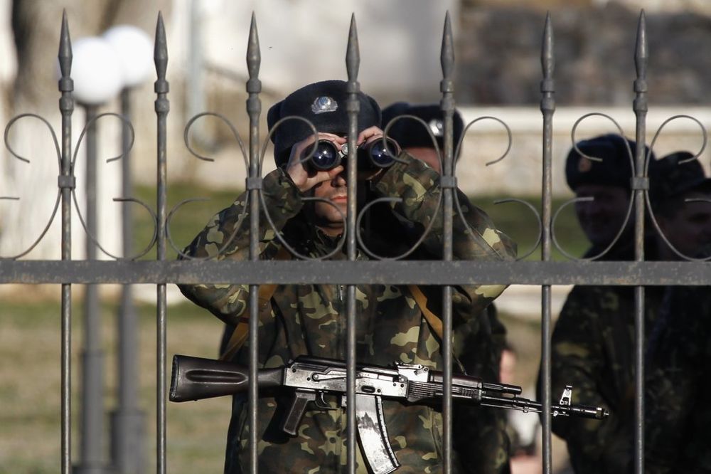 Ministar odbrane Ukrajine naredio razoružavanje jedinica koje su prišle Krimu