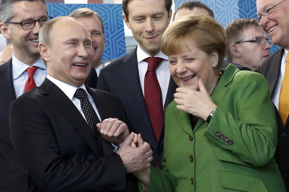TAJNI PAKT NEMAČKE I RUSIJE: Iza ukrajinske krize stoji osovina Berlin-Moskva!