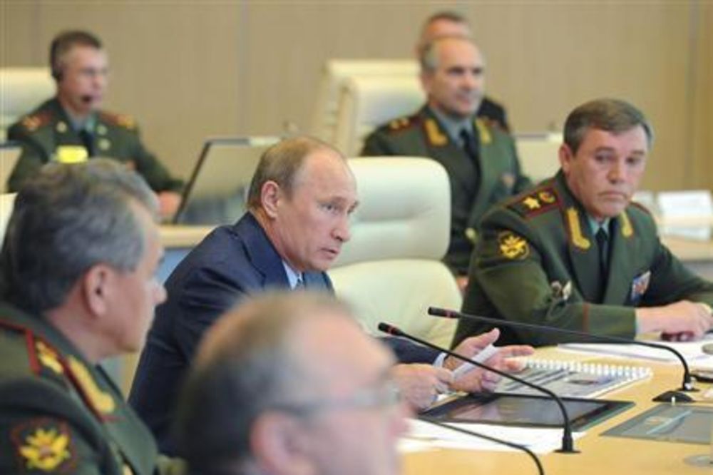 RUSIJA HITNO MENJA VOJNU DOKTRINU: Moskva se oseća ugroženo od NATO!
