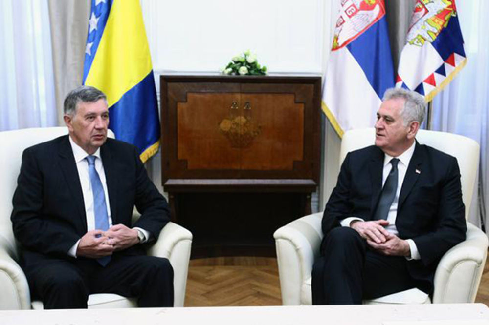 Predsednik Nikolić u podne sa Radmanovićem