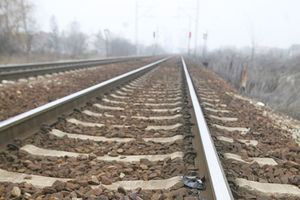 NESREĆA NA PETOM KOLOSEKU: Radnik povređen od strujnog udara na železničkoj stanici Pančevo