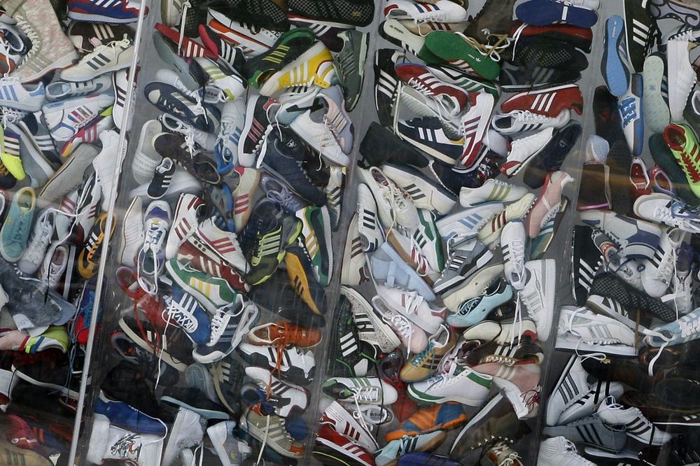 BUNA U KINI: Štrajkuje 40.000 radnika koji prave najki i adidas patike