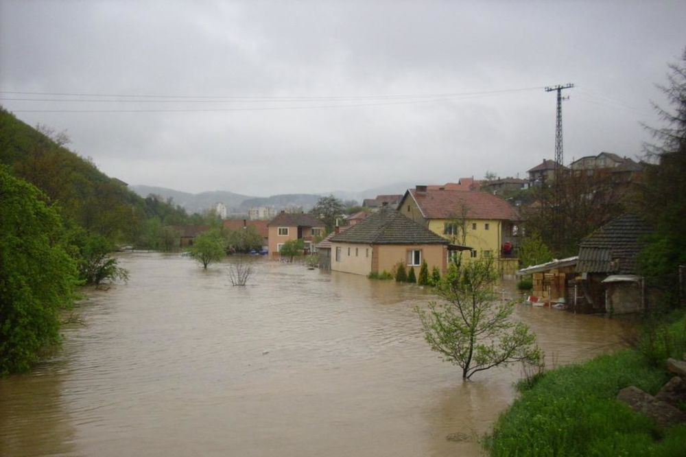 SRBIJA POD VODOM: 60 miliona dinara pomoći za 22 poplavljene opštine