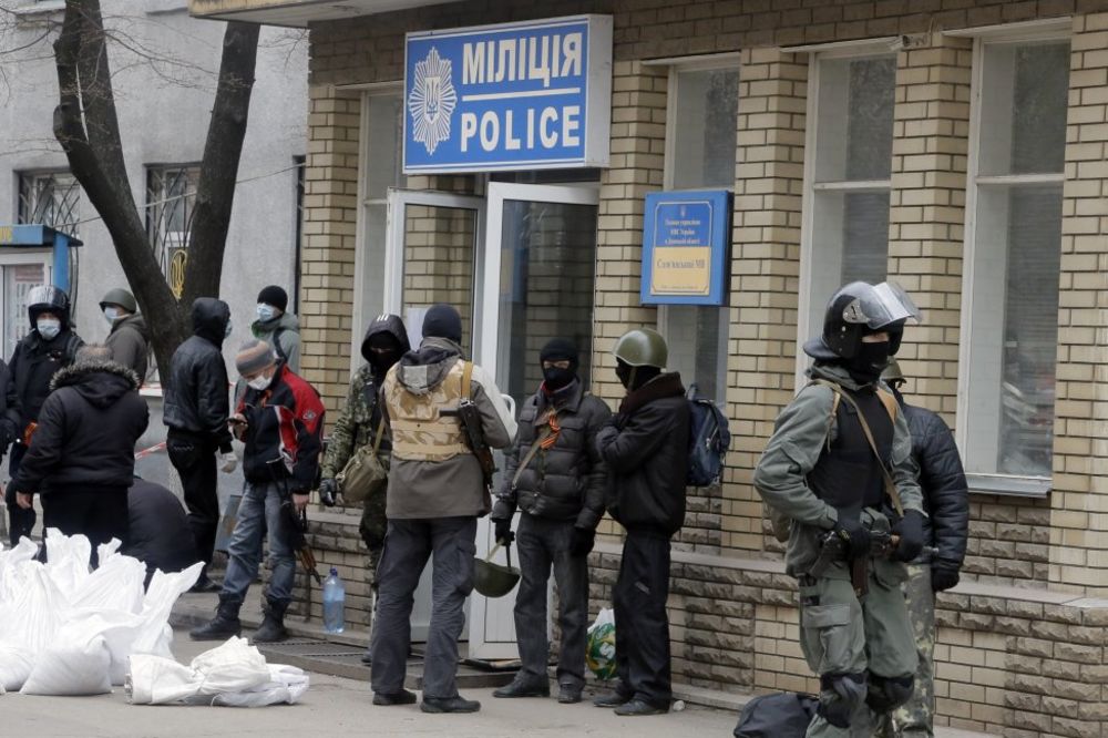 6 naoružanih pripadnika profašističkog "Desnog sektora" zarobljeno kod Luganska
