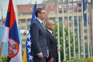 OVAKO JE VUČIĆ DOČEKAN U SARAJEVU: Najviše državne počasti za srpskog premijera!