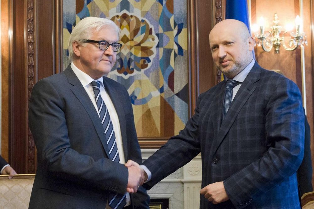 Šef nemačke diplomatije u Ukrajini prošao kao bos po trnju