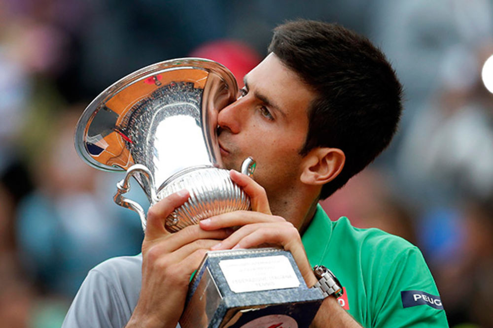 VRATIO OSMEH SRBIJI: Novak pobedio Nadala u finalu  Rima za uvertiru Rolan Garosa