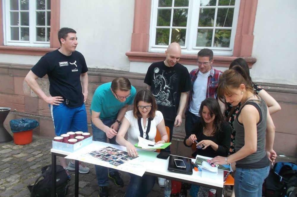 UJEDINJENI: Studenti Srbi, Bosanci i Hrvati iz Hajdelberga skupljaju pomoć u Nemačkoj!