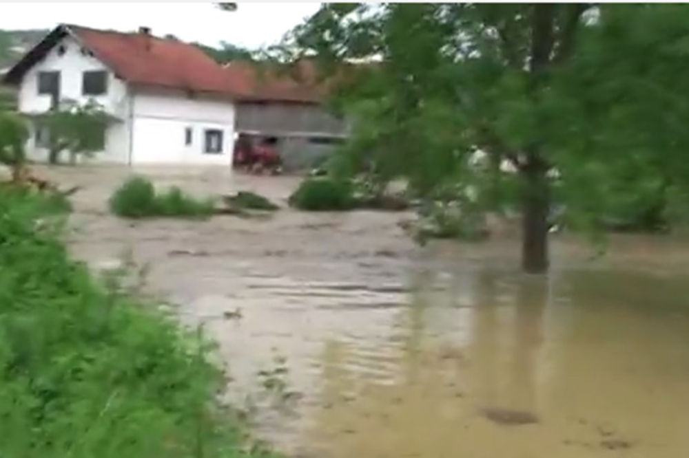 (VIDEO) FEDERACIJA BiH: Za samo 15 minuta potopljena dva naselja!